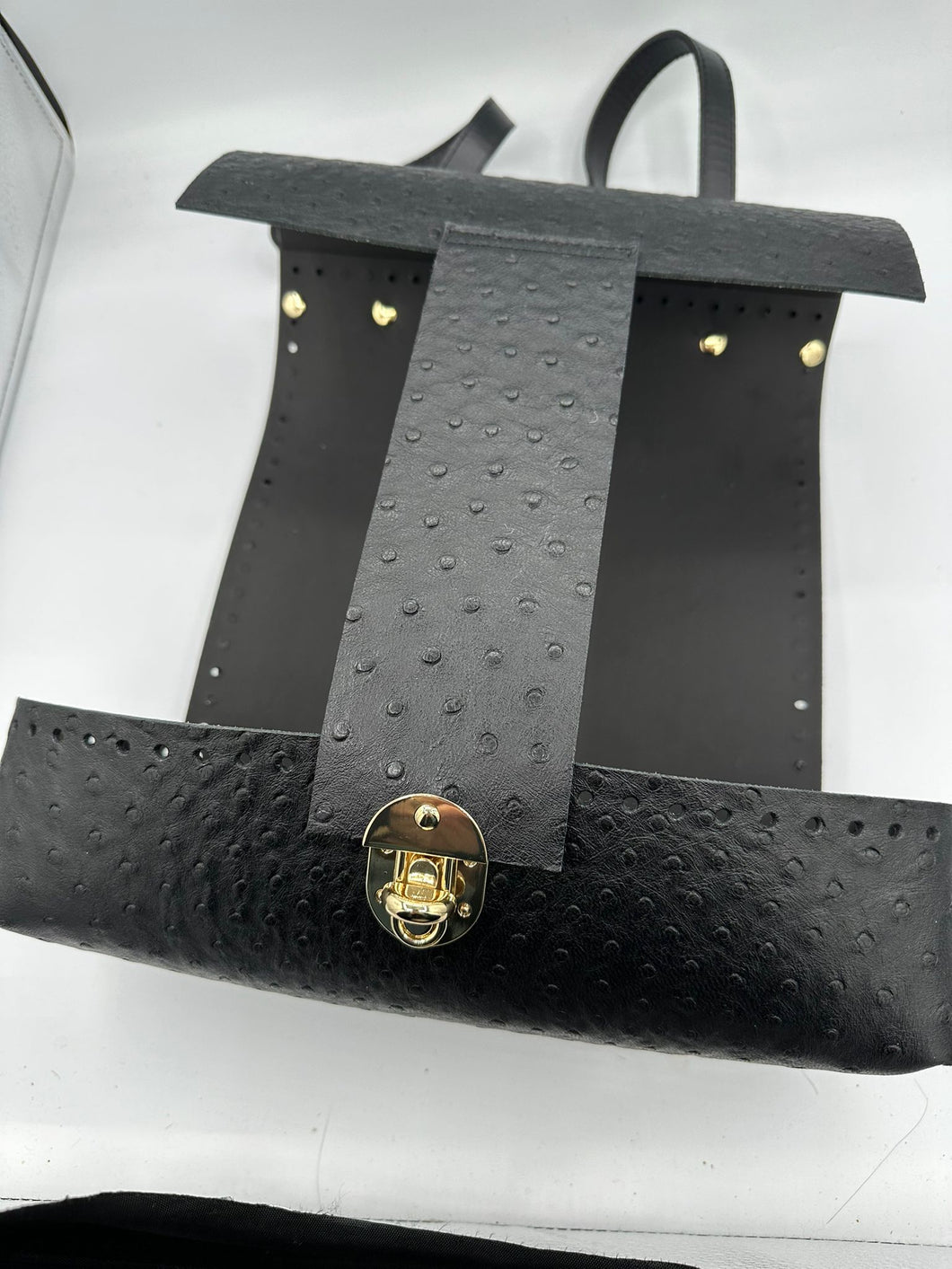 Zaino in pelle senza filato
