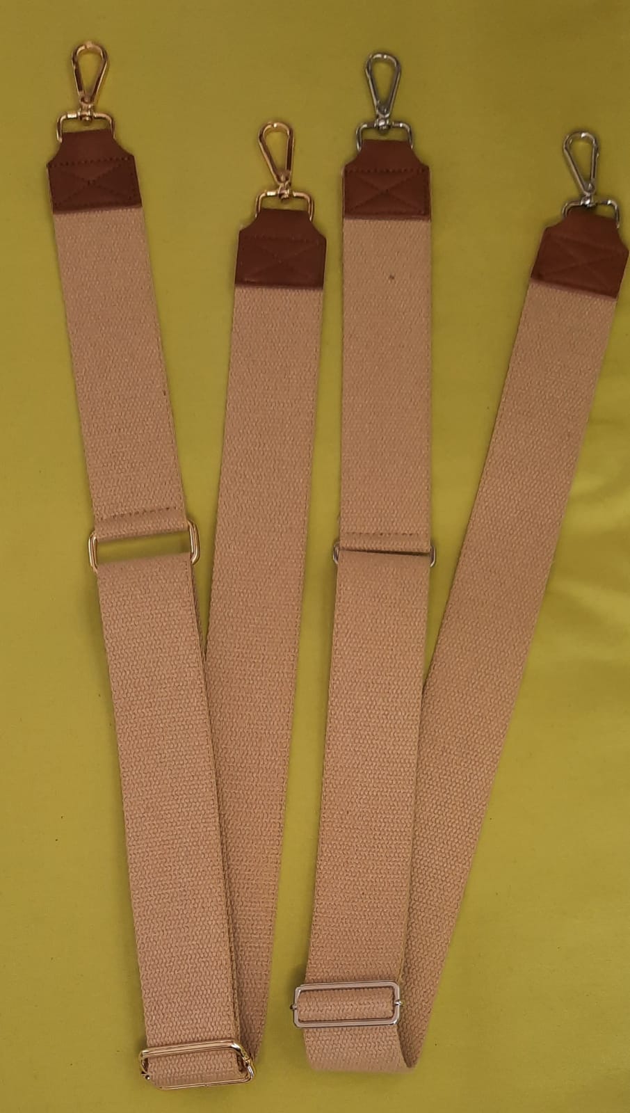 Tracolla in corda e pelle